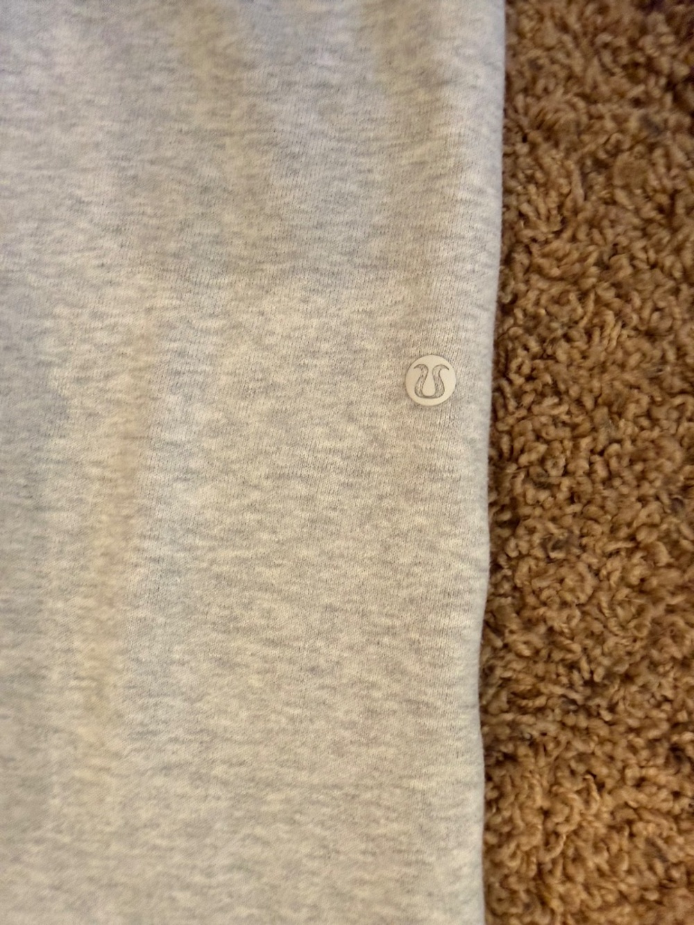 Lululemon Scuba Joggers - Picture 3 of 3